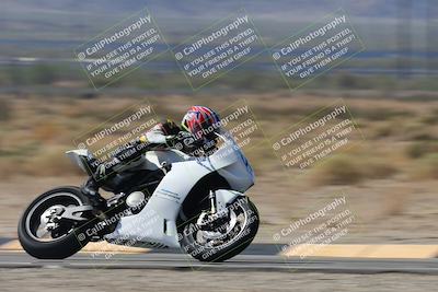 media/Oct-02-2025-Racers Edge (Thu) [[2c91cb6ab3]]/3-B Group/Session 2-Turn 14 (11am)/